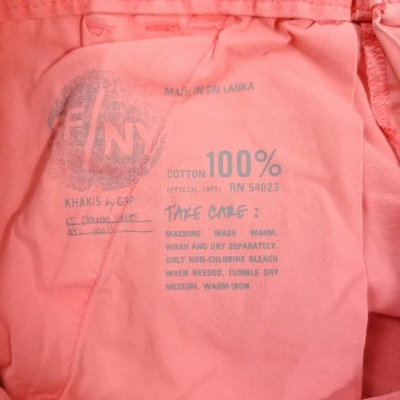 Khakis by Gap Boyfriend Roll-Up Shorts Size 00 Blazing Neon Pink - Picture 7 of 13
